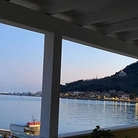 Maison Del Magra 3* アメーリア