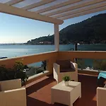 Maison Del Magra 3* Ameglia