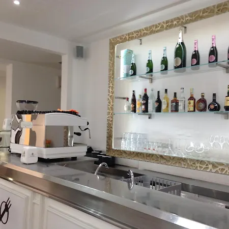 Hotel Maison Del Magra 3*