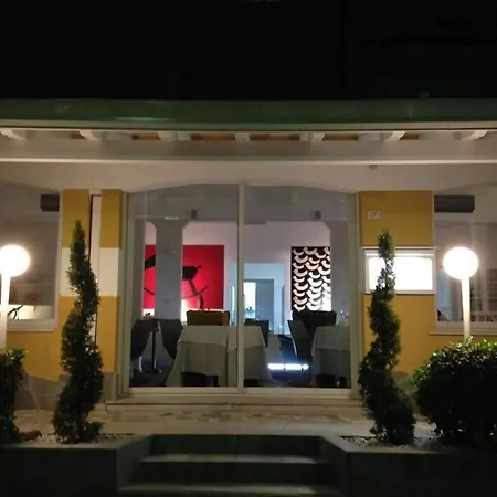 Maison Del Magra