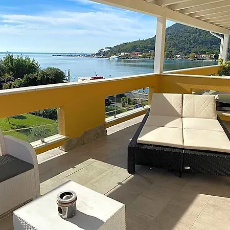Maison Del Magra 3*