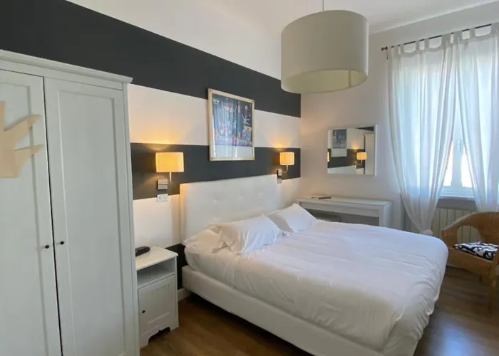 Maison Del Magra 3* أَميليا